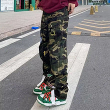 Load image into Gallery viewer, Smokie Green Camo Fashion Trousers
