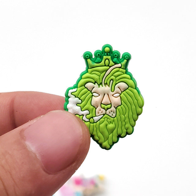 Smokie King Green Lion Collectible Shoe Icon